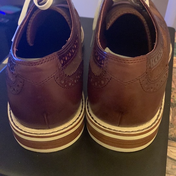 cole haan. No box or tag used once - Picture 5 of 8